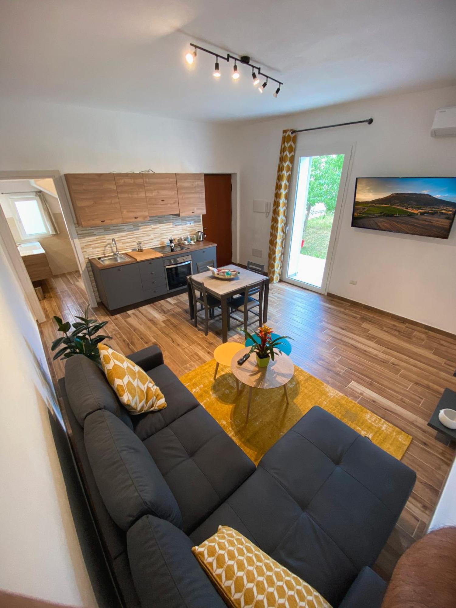 Alessandra'S Apartment Σάσαρι Εξωτερικό φωτογραφία